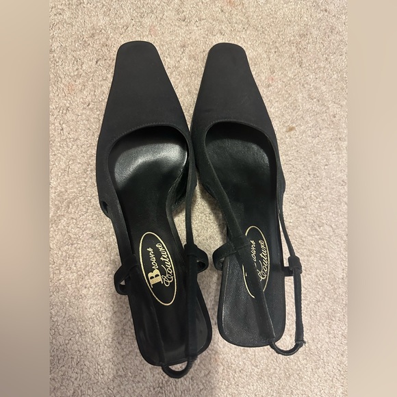 Heels - Picture 1 of 2